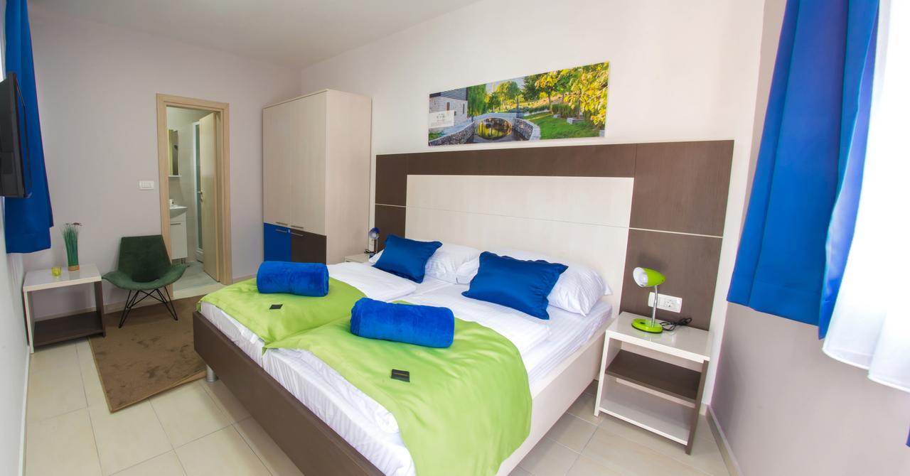 Five Rivers Rooms موستار المظهر الخارجي الصورة