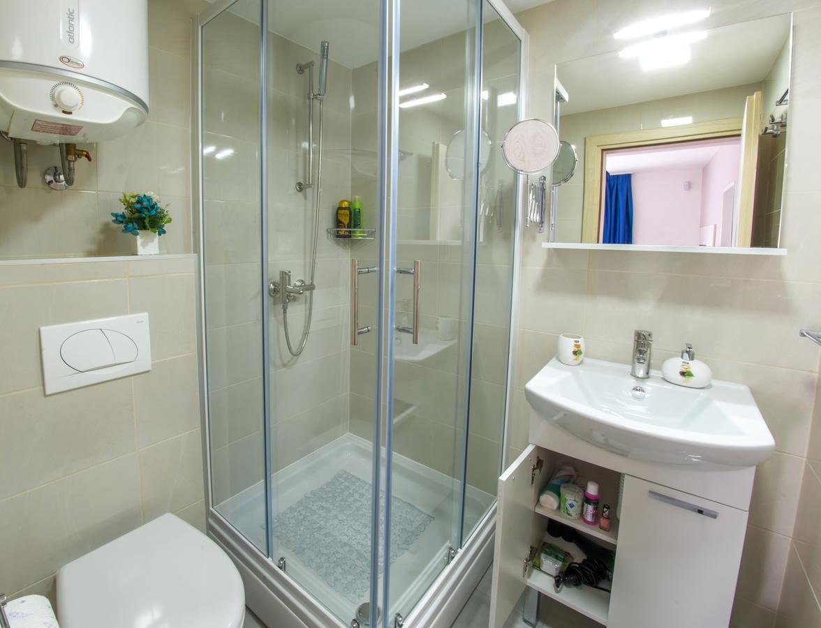 Five Rivers Rooms موستار المظهر الخارجي الصورة